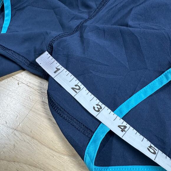 Lululemon Run Times Short 4-way Stretch 4" Inkwell Peacock Blue Women Size 4 NWT - Picture 11 of 11